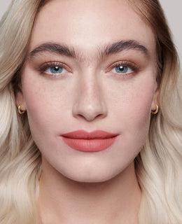 Pink Lipstick for Fair Skintones Pink Lipstick for Fair Skintones