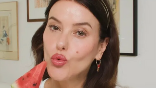 Tips for Glowing Skin and Juicy Lips ✨ Tips for Glowing Skin and Juicy Lips ✨